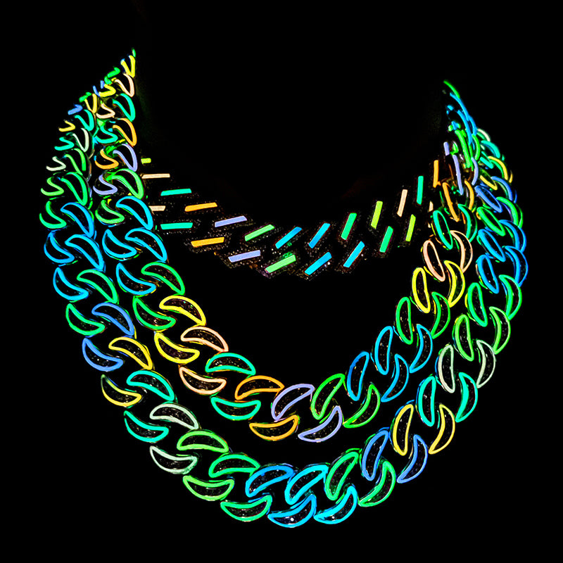 Chaîne cubaine phosphorescente