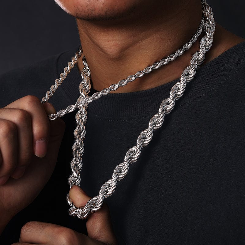Untangling the Mystery: Rope Chains vs. Cuban Links - A Dive into Unique Jewelry Styles
