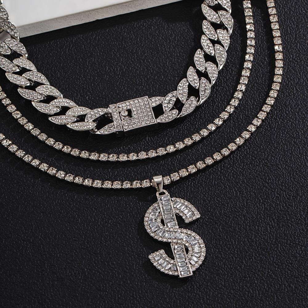 Mastering the Art of Layering Chains: A Guide to Currency and Style