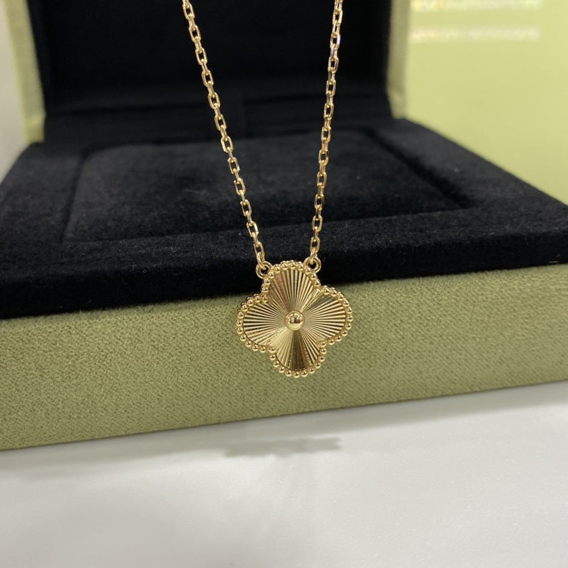 Clover Necklace - 925 Sterling Silver & 18k Gold - High Quality Dupe