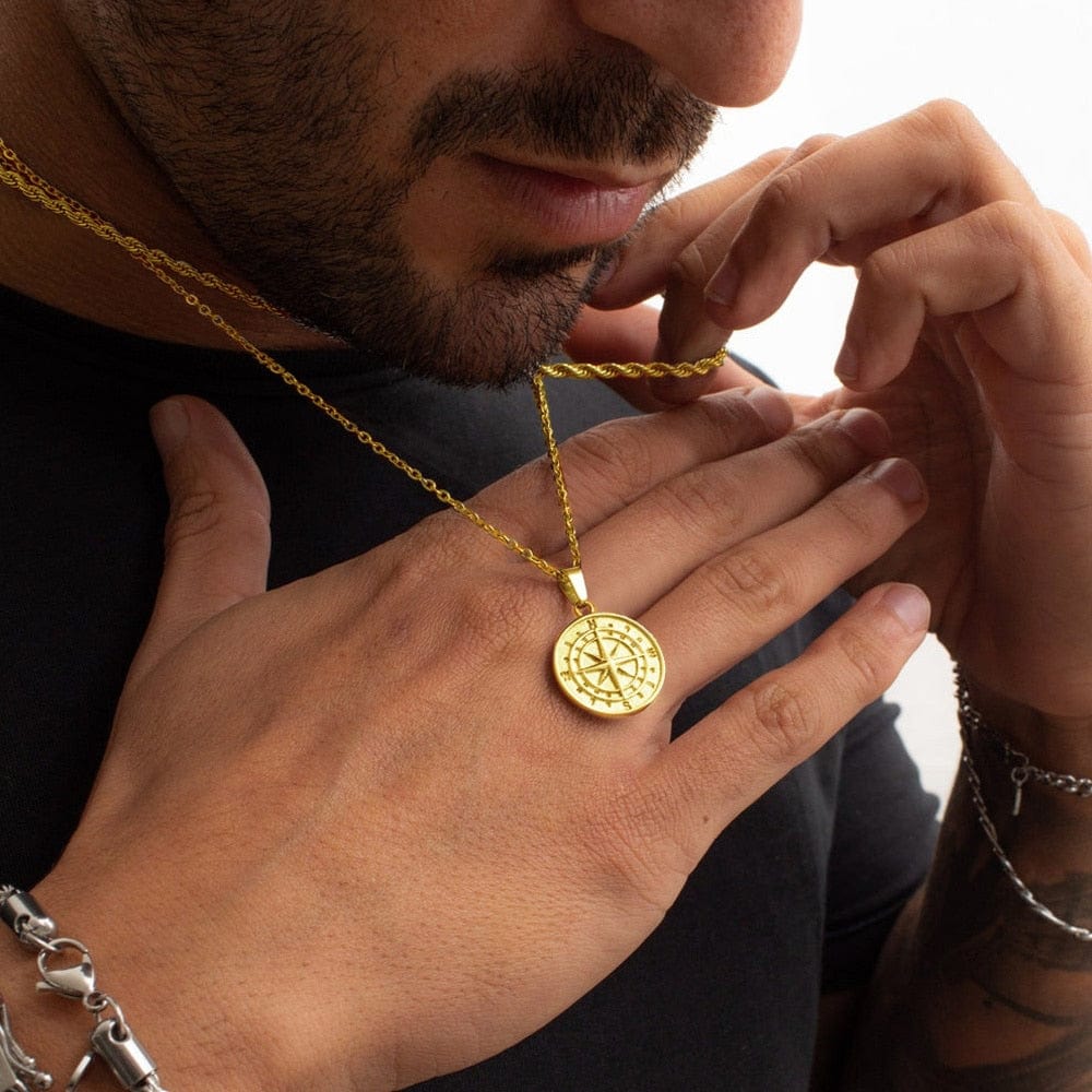 VVS Jewelry hip hop jewelry Gold Rope Chain VVS Jewelry Compass Pendant Necklace